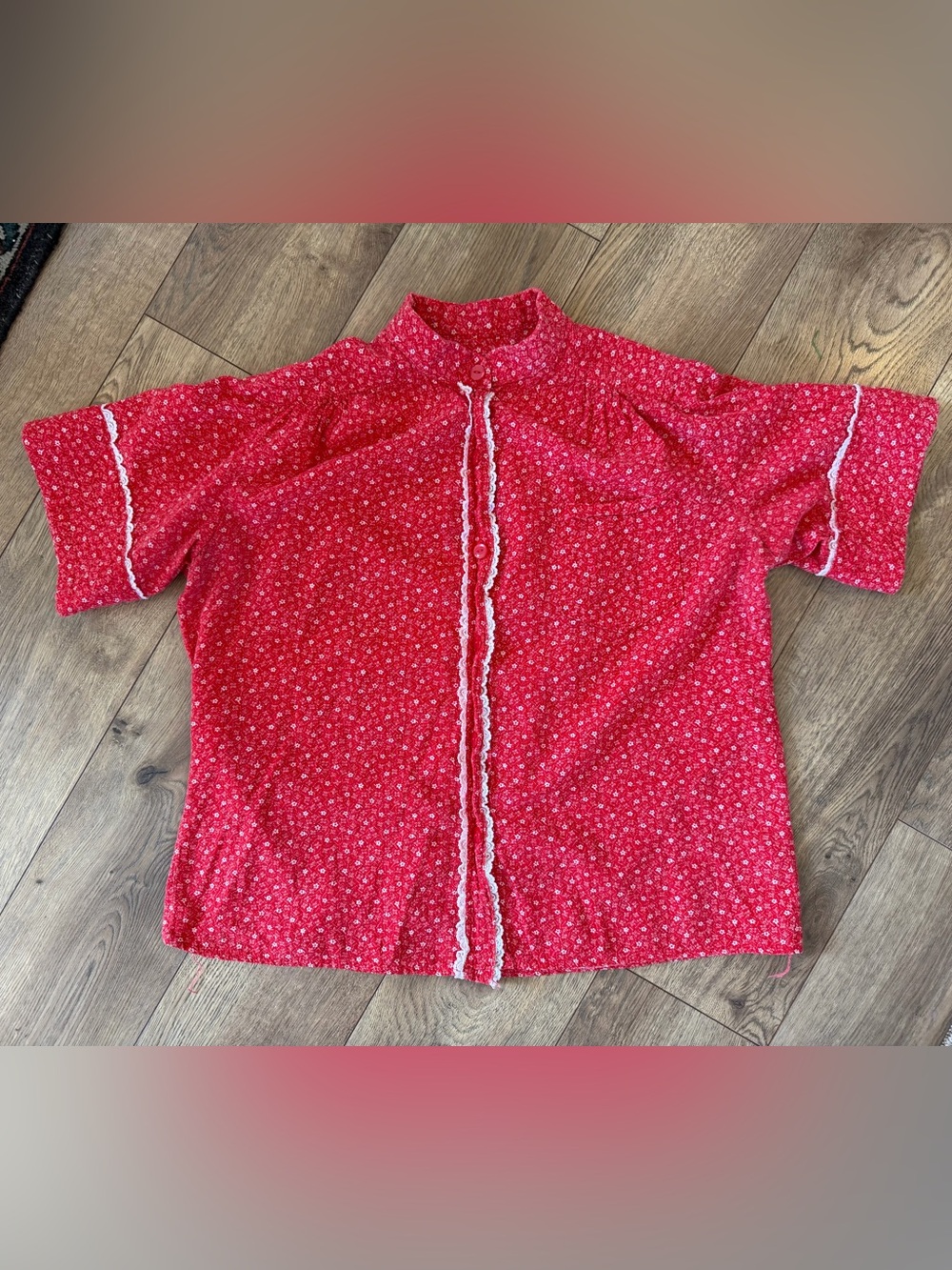 Dainty Vintage Handmade Red Floral Button-Up Blouse with Lace Trim #cottagecore